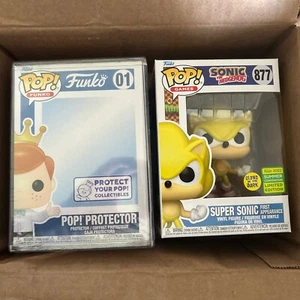 Super Sonic (GITD) (SDCC) Funko Pop mit Hardcase Popschutz - Bild 1 von 1