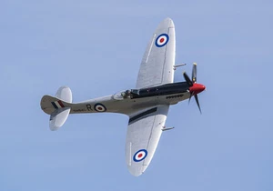 Supermarine Spitfire SM845 canvas prints various sizes free delivery - Picture 1 of 2