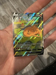 Charizard V SWSH260 SWSH: Sword & Shield Promo Cards Holo - Picture 1 of 14