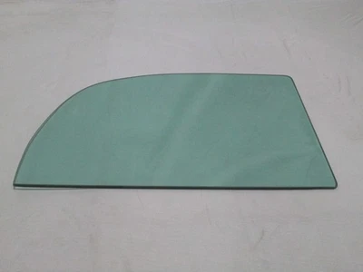 Cuarto de vidrio verde para Hudson 1952-1954 cupé de 3 pasajeros lado derecho o derecho Foto 1 de 3