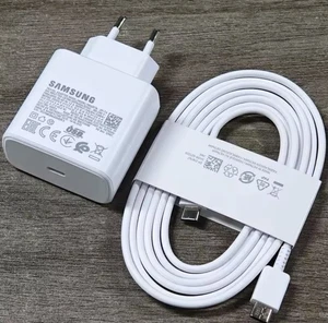 CHARGEUR SAMSUNG 45W + CABLE TYPE C TO USB C - Photo 1/18