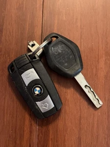 BMW 6986583-01 Handheld 3-Button 315MHz Keyless Entry Remote Smart Key Fob - Picture 1 of 2