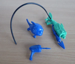 Earthworm Jim Deep Sea Action Figur Zubehör Ersatz Fisch Gun Playmates 1995 - Bild 1 von 7