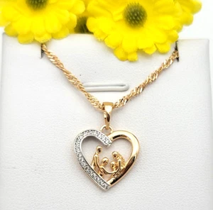 18K Gold Plated CZ Heart Family Pendant & Chain. Mom Dad Daughter Son - Picture 1 of 5