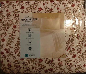HOME CLASSICS DELICATE FLORAL MICROFIBER TWIN SHEET SET NEW - Picture 1 of 3