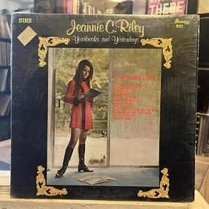 [COUNTRY]~EXC LP~JEANNIE C. RILEY~Yearbooks And Yesterdays~[OG 1969~PLANTATION]~ - Picture 1 of 5
