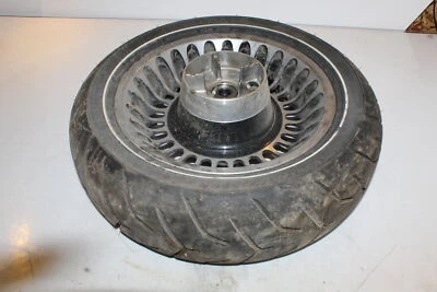 2013 Harley-Davidson Electra Glide FLHTK Rear Wheel Rim Tire Dunlop 180/65B16 Foto 1 de 4