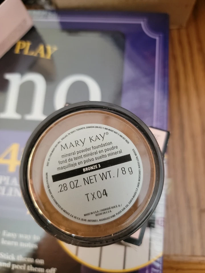 Mary Kay Mineral Powder Foundation - BRONZE 3--NIB-- - Image 1 of 1