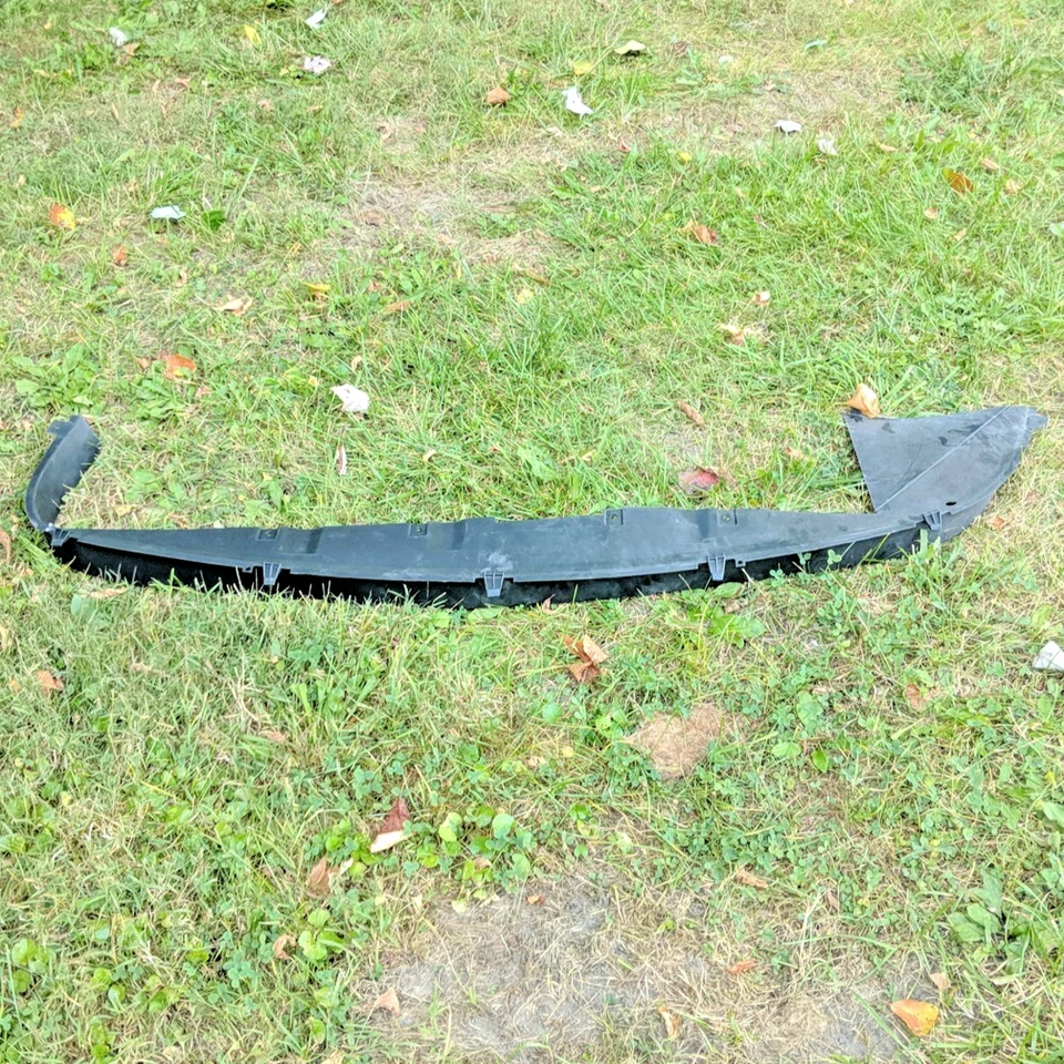 Mopar 05113133AC se adapta a Voyager Town and Country parachoques delantero negro presa de aire NORS Foto 1 de 4