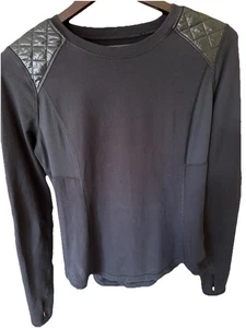 Top Lululemon Black Ice Queen acolchado parche hombro/codo, en muy buena condición, talla 8 - Imagen 1 de 7