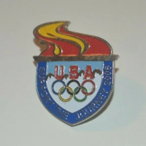 USA Olympic Flame Souvenir Pin Support the Journey 2006 - Picture 1 of 3