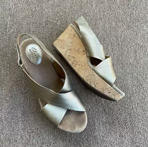 Clarks sandalo plateau sughero oro zeppa pelle donna 9,5 - Foto 1 di 8