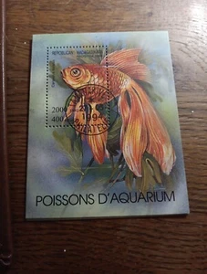 POST STAMPS BLOCK (MBJJ2019) MADAGASKAR POISSONS D' AQUARIUM - Picture 1 of 1