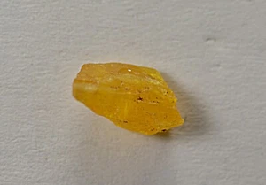 Legrandit Kristallisation 9x5mm seltene Mineralprobe - Bild 1 von 1