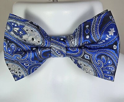 Men's Blue And Silver Paisley Floral Bow Tie Adjustable Wedding Fashion Gift  - Image 1 of 2