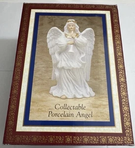 Sammlerstück Porzellan Engel mit goldfarbenen Akzenten Weihnachten Feiertag Deko - Bild 1 von 5