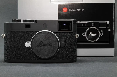 LEICA M11 schwarz lackiert 20211 - v. 29.04.2024 (~ 35660 Auslös.) ROTER PUNKT - Bild 1 von 4