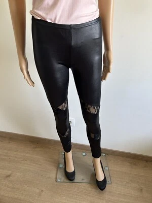 Legging noir en simili cuir avec dentelle taille unique jamais porté  - Photo 1/4