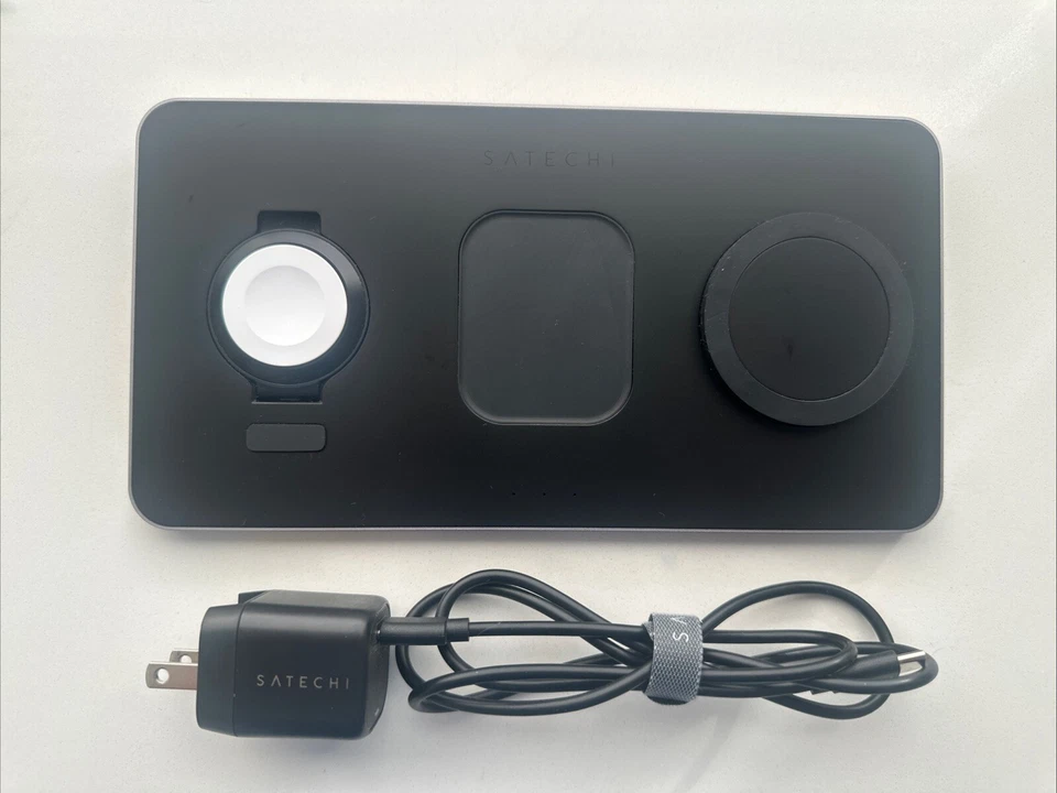 SATECHI Trio Wireless Charger With Magnetic Pad - Image 1 of 1