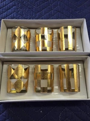 6 Small Glass Candleholders With Gold Accents - Image 1 of 4