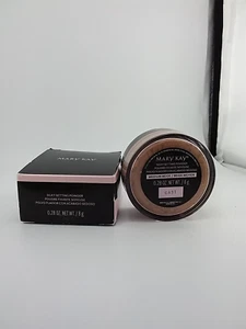 Mary Kay Silky Setting Powder Medium Beige 8 grams - Picture 1 of 4
