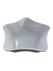 Longaberger Woven Traditions Ivory Large 9.5" Star Shaped Baking/ Serving Dish - Picture 1 of 7