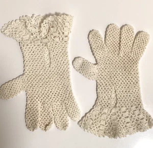 Vintage 1950’s, White Cotton Dress Gloves Crocheted Lace, Child Small - Picture 1 of 2