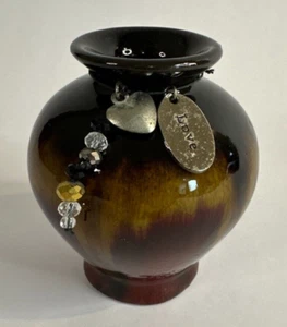 Round Bud Vase Brown Drip Glazed 4" Tall With Heart Charm Beads - Picture 1 of 7