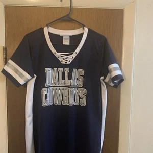 Dallas Cowboys size large NFL Authentic Fashion, Jersey Women’s - Picture 1 of 5