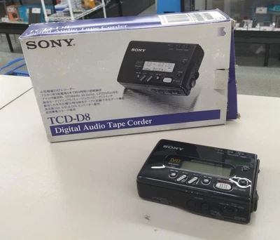 Sony TCD-D8 DAT Walkman Portable Recorder Digital Audio Tape With Box - Image 1 of 4