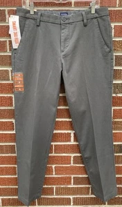 PANTALONE UOMO DOCKERS WORKDAY KAKI SLIM FIT SMART 360 FLEX GRIGIO 33x32 nuovo con etichette - Foto 1 di 7