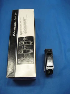 GE 1 polo 15 amperios enchufe disyuntor *Nuevo* THQL1115 lote de 10 - Imagen 1 de 5