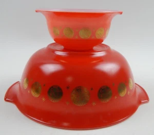 Vintage Glasbake Milk Glass US Gold Coins on Red - Chip N Dip Set - No Bracket - Picture 1 of 14