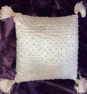 waterford decorative Pillow 100% Silk Vtg White seeded pearl tassel's zip linens - Picture 1 of 6