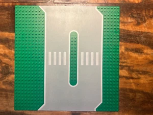 Placa Base, Estación de Servicio Carretera 32 x 32 con Superficie Gris Claro - Imagen 1 de 1