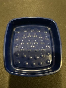 TUPPERWARE BLU 3 1/2 X 3 3/4" PORTASAPONE 804 PORTA SCRUB GADGET - Foto 1 di 2