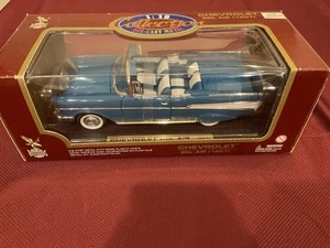 Road Legends 1957 Chevy Bel Air Convertible Diecast Model Car 1:18 Scale, Blue - Picture 1 of 3