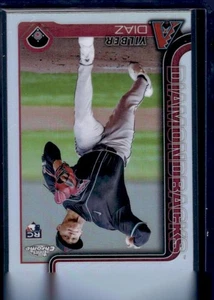 2025 Topps Chrome #8 Yilber Diaz Refractors - Picture 1 of 2