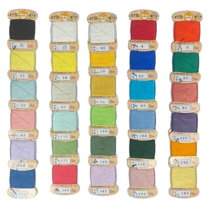 Mini hilo para tarjetas de seda Kanagawa Orizuru 008, 23 dtex 16x3, 8 m, 30 colores vibrantes - Imagen 1 de 36