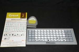 Billionaire tolle Schrift Cricut Cartridge LINKED Booklet Overlay OHNE BOX  - Bild 1 von 1
