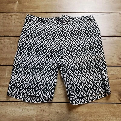 Bermudas MARIO SERRANI ITALY Mujer 10 Negro Blanco Estampado Geométrico Golf Usadas en Excelente Condición Foto 1 de 4