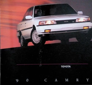 1990 Toyota Camry Original Car Auto Dealer Brochure - Picture 1 of 4