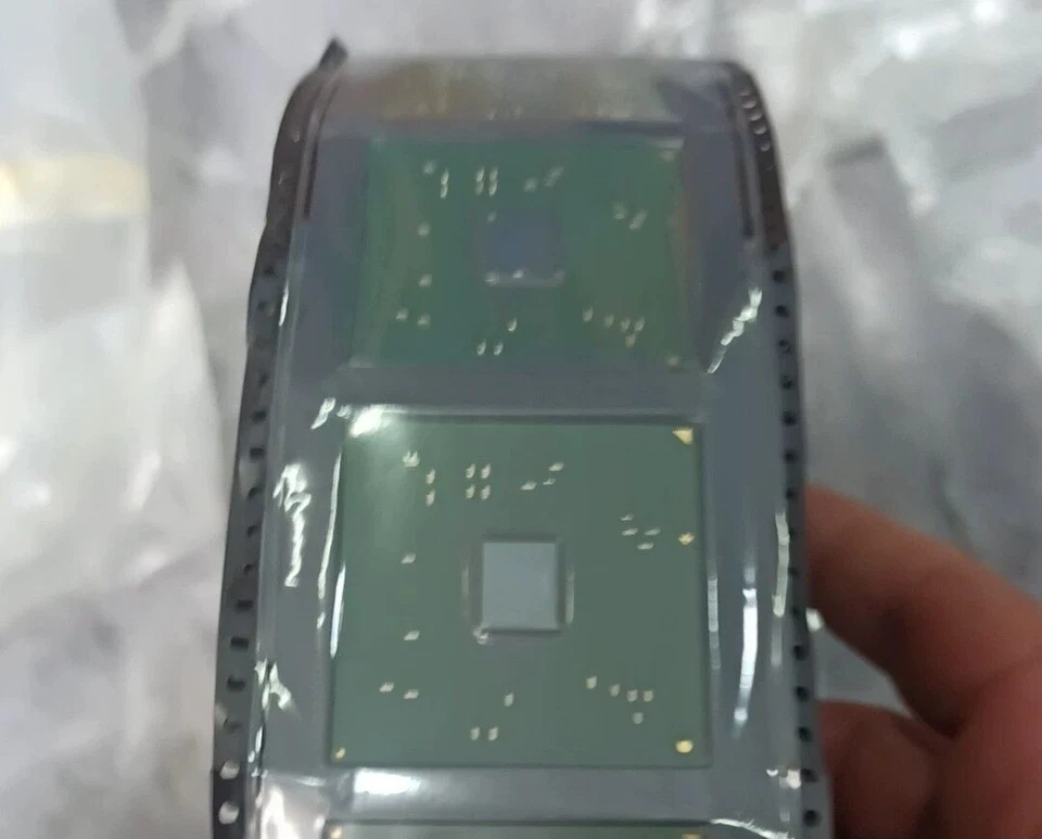 QTY=5PCS    INTEL    QGE7230    SL8KJ       BRAND NEW   SHIP via  DHL/FEDEX/UPS - Image 1 of 1