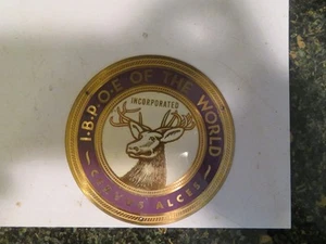 B.P.O.E. ORDER OF THE WORLD ELKS CERVUS ALCES METAL PLAQUE 3 1/2 inches - Foto 1 di 3