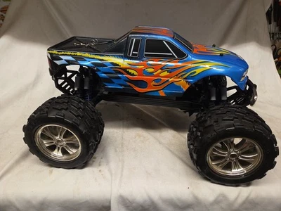 Monster Truck Team Associated Mgt 4,6 4x4 como nuevo modificado RARO DE COLECCIÓN 1/8 Foto 1 de 4