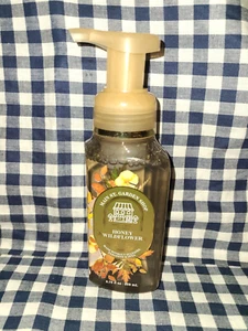 ALL NEW Honey Wildflower Foaming Hand Soap 8.75 oz Bath & Body Works - Picture 1 of 1