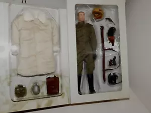 PAVEL NIKOLAIEVICH SOVIET INFANTRY OFFICER RUSSIA 1944 DRAGON FIGURE 70091 1:6 - Picture 1 of 4