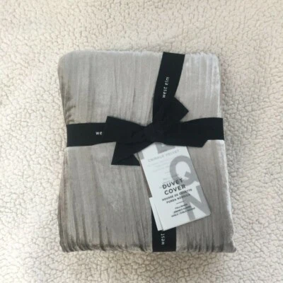 Nueva funda nórdica West Elm Crinkle Velvet Queen solo platino Foto 1 de 4