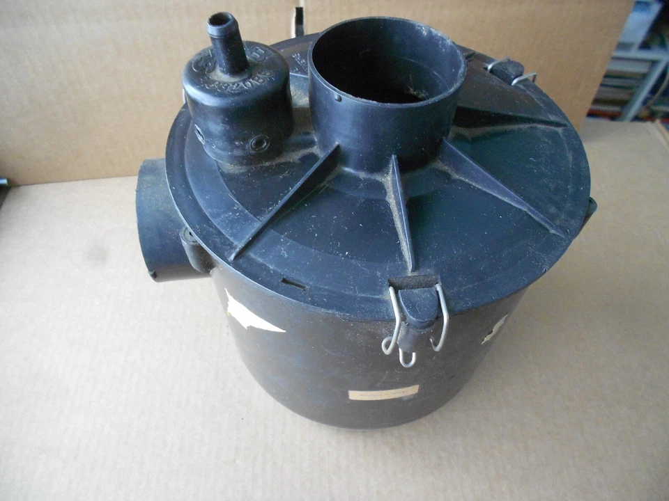 1986-1993 Saab 900 Conjunto de Carcaça de Filtro de Limpador de Ar 8317893 Novo em folha OEM Original - Imagem 1 de 4