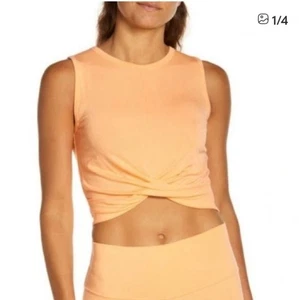 alo Yoga Cover Twist Front Tank Top Damen Cantaloupe Gr. M - Bild 1 von 5